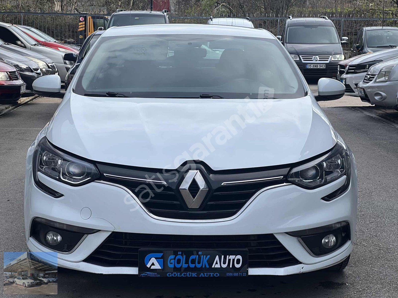 ÖZEL EFE PLAKALI 2020 MEGAN 1.5 BLUE DCI JOY 115 HP