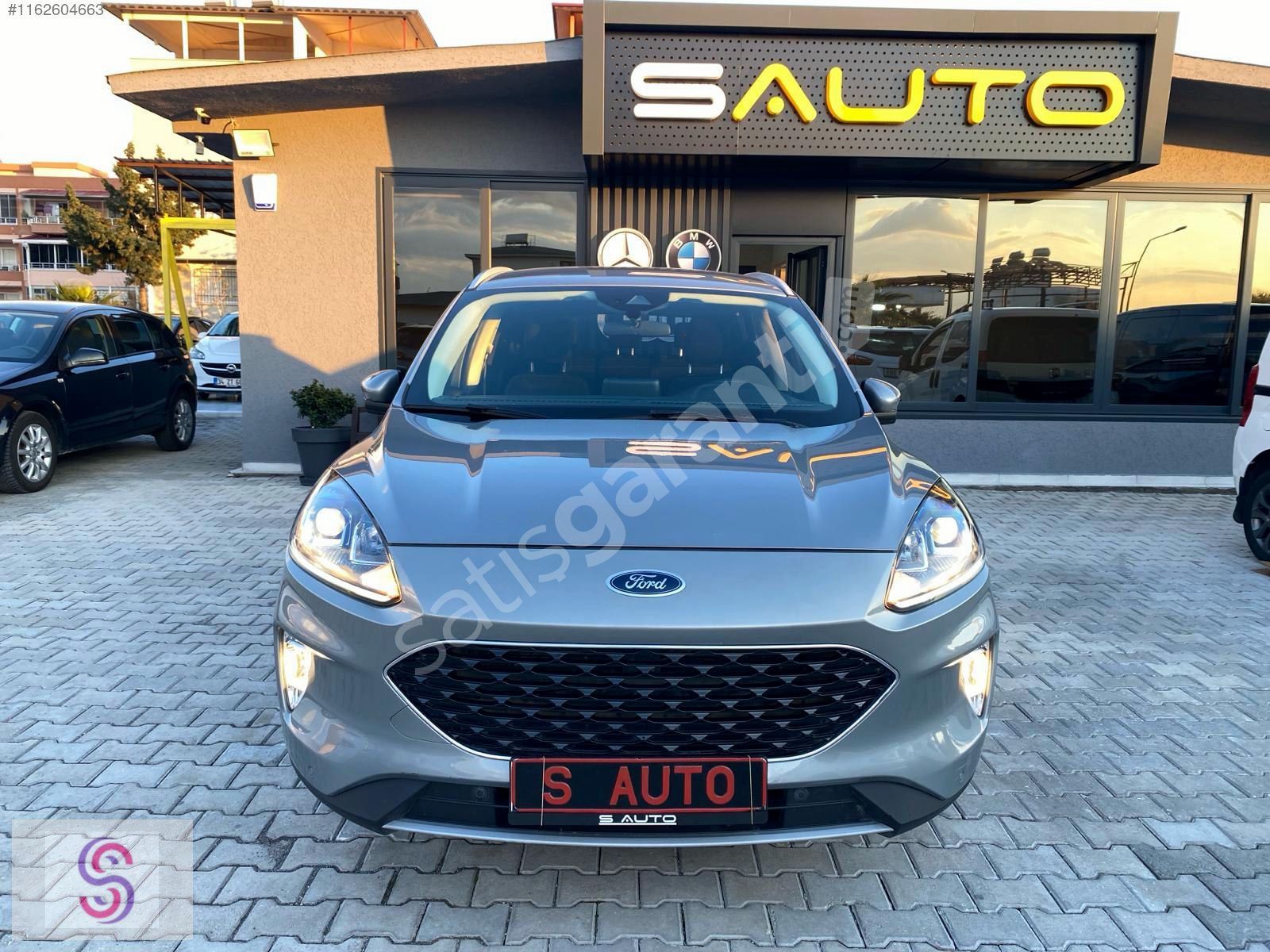 2020-98.000KM-BOYASIZ-KUGA-1.5ECOBLUE-STYLE-A.ÇLŞTRMA-SER.BKM