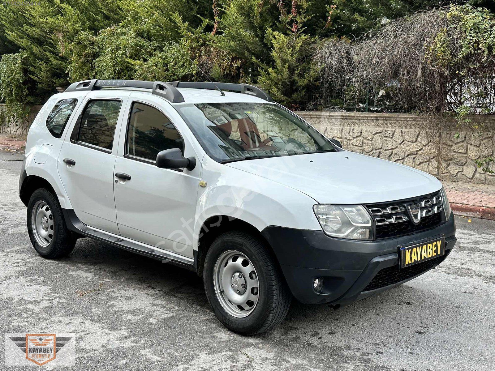 KAYABEY OTOMOTİV'DEN DACİA DUSTER 4x4 ADETLİ MEVCUT