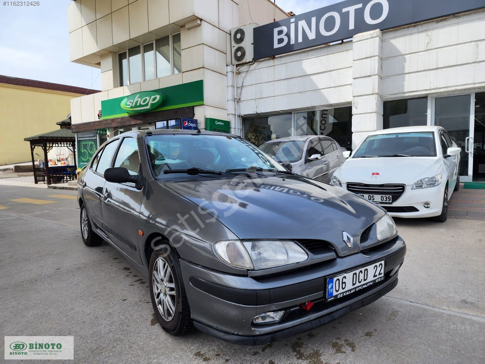 BİNOTO 'dan 1999 Mod. Renault Megane 1 1.6 Benzin lpg