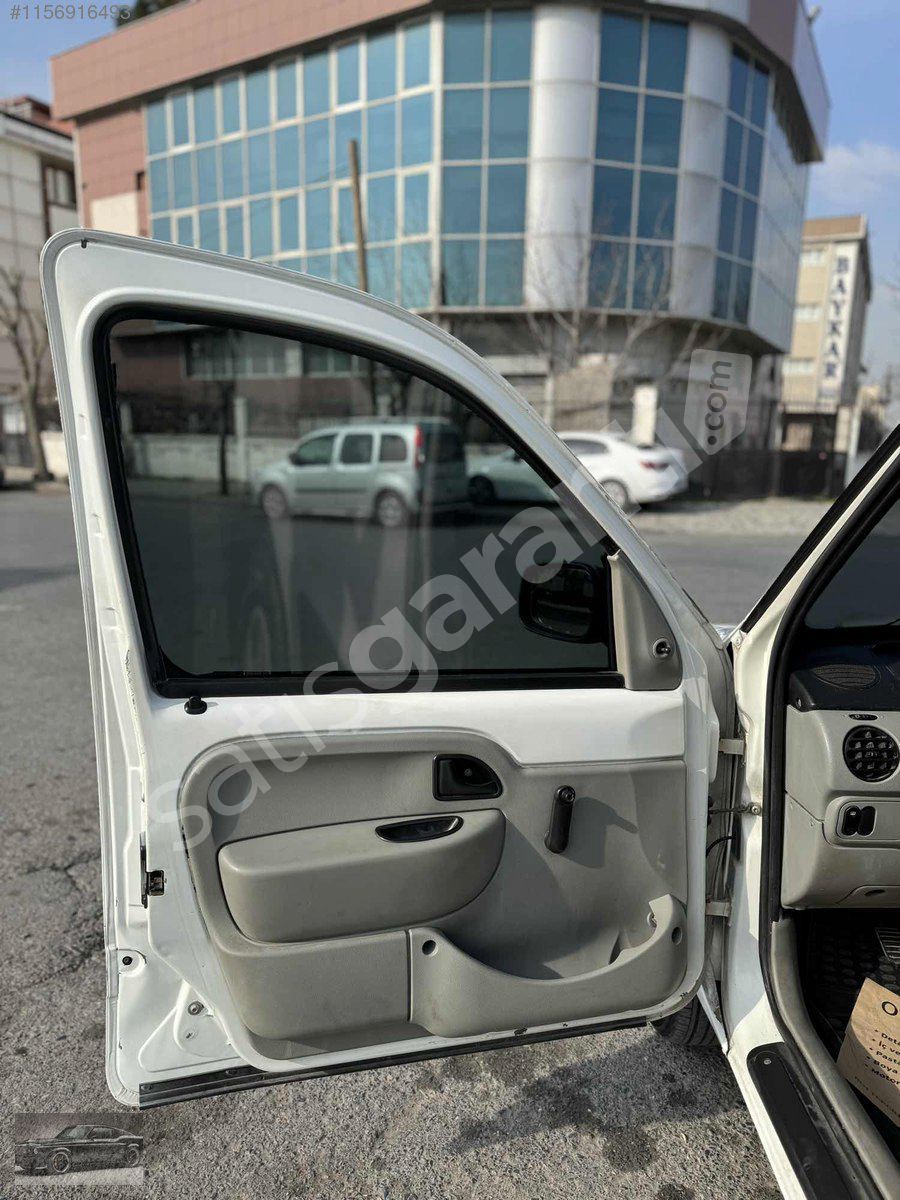 ***TAKSİT SEÇENEKLİ***1.5 DİZEL KANGOO