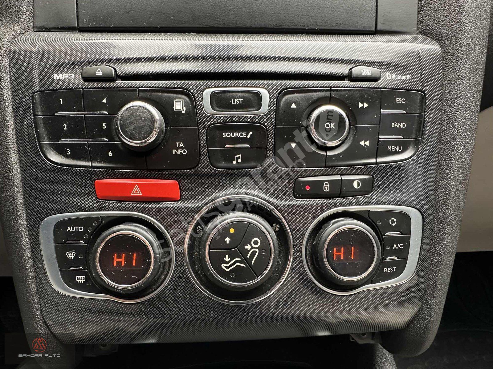 SENET VE KREDİ İLE 2012 Otomatik Dizel 1.6e-HDI CİTROEN C4
