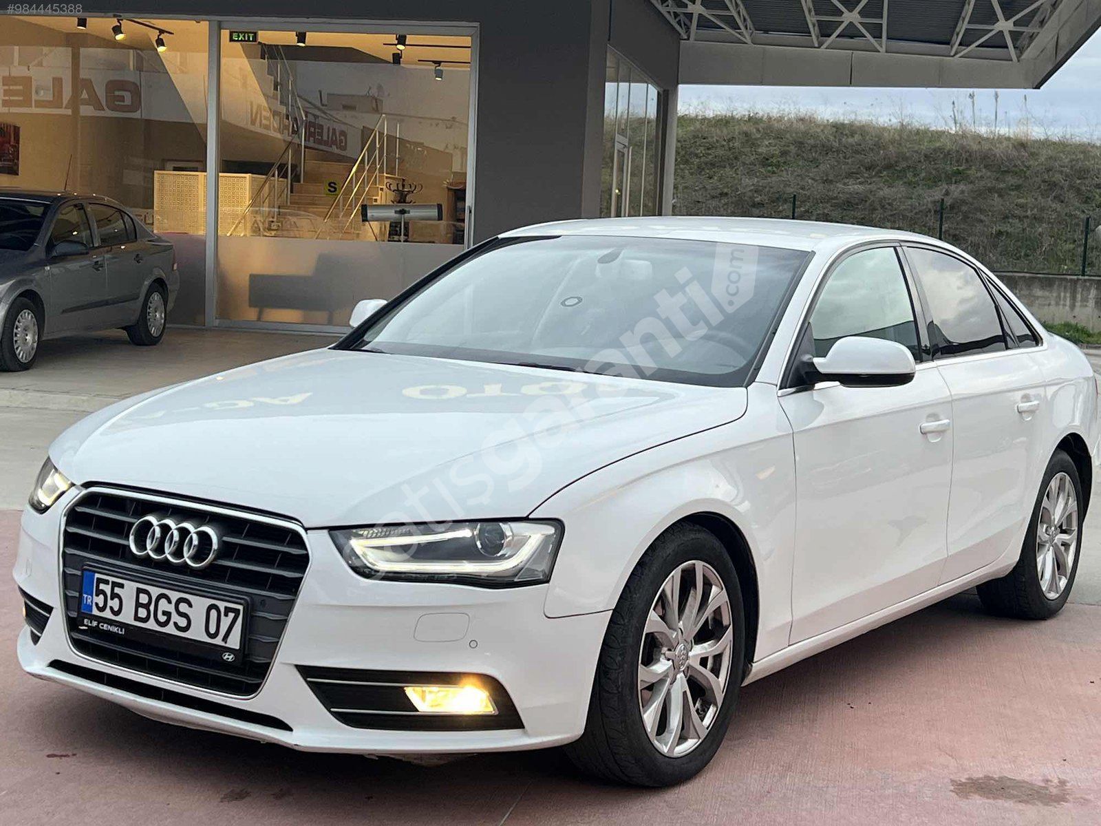 163.000KM TEMİZ AUDİ A4