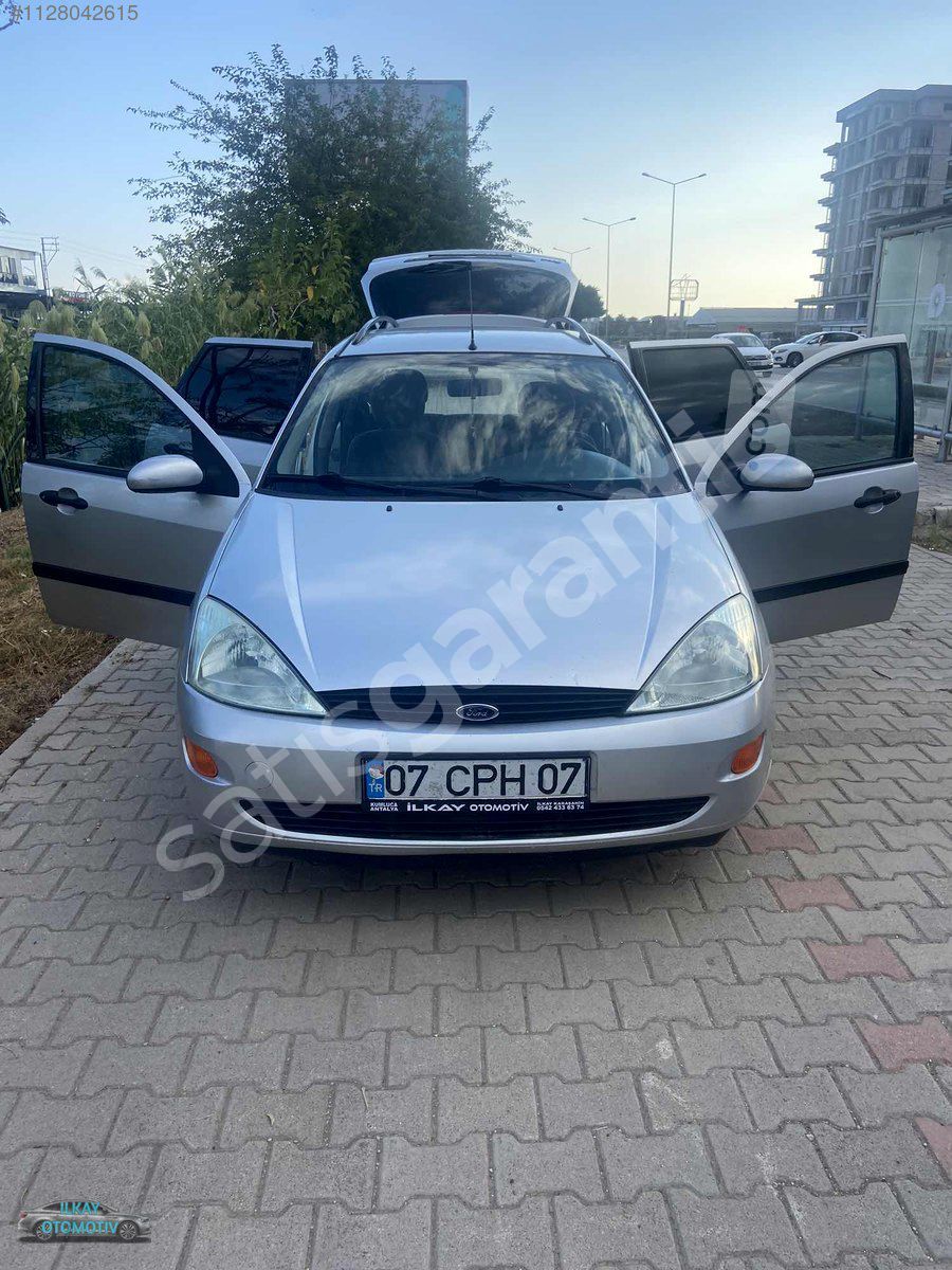 Aracım ilk sahibinden olup çok aşırı temizdir