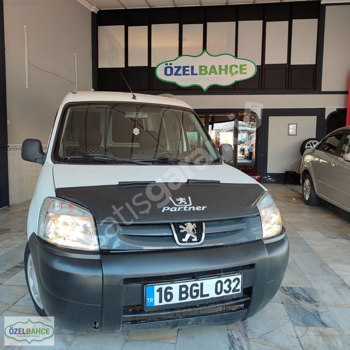 ÖZEL BAHÇE OTOMOTİV 2006 PARTNER PANELVAN