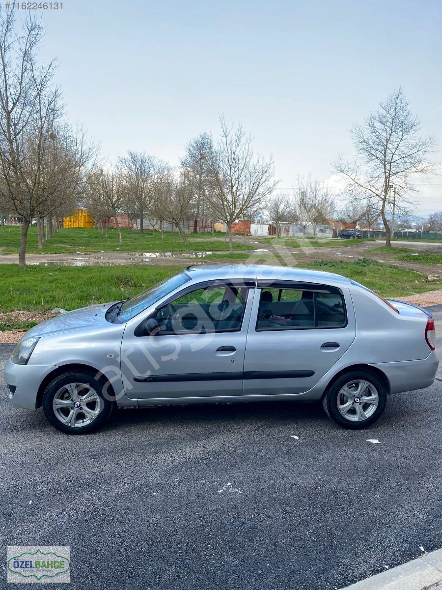 ÖZELBAHÇE OTOMOTİV 2007 1.5 DİZEL CLİOSEMBOL SORUNSUZ TAKASOLUR