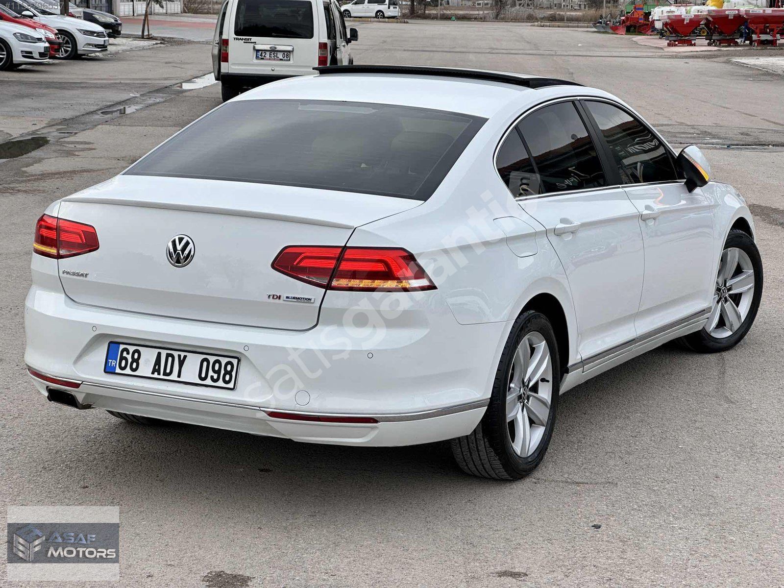ASAF'dn PASSAT DİZEL OTOMATİK CAMTAVAN 2015 DEĞİŞENSİZ