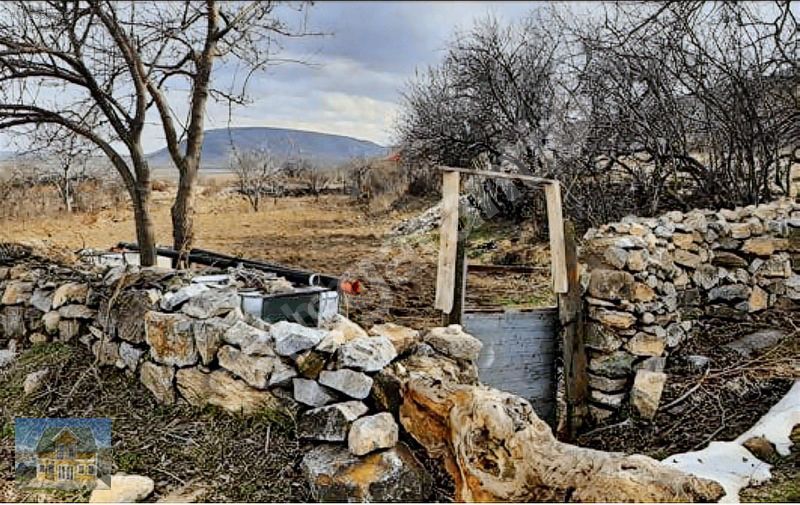 KREDİ KARTINA TAKSİT KÖY İÇİNDE KÖŞE PARSEL 1690m2