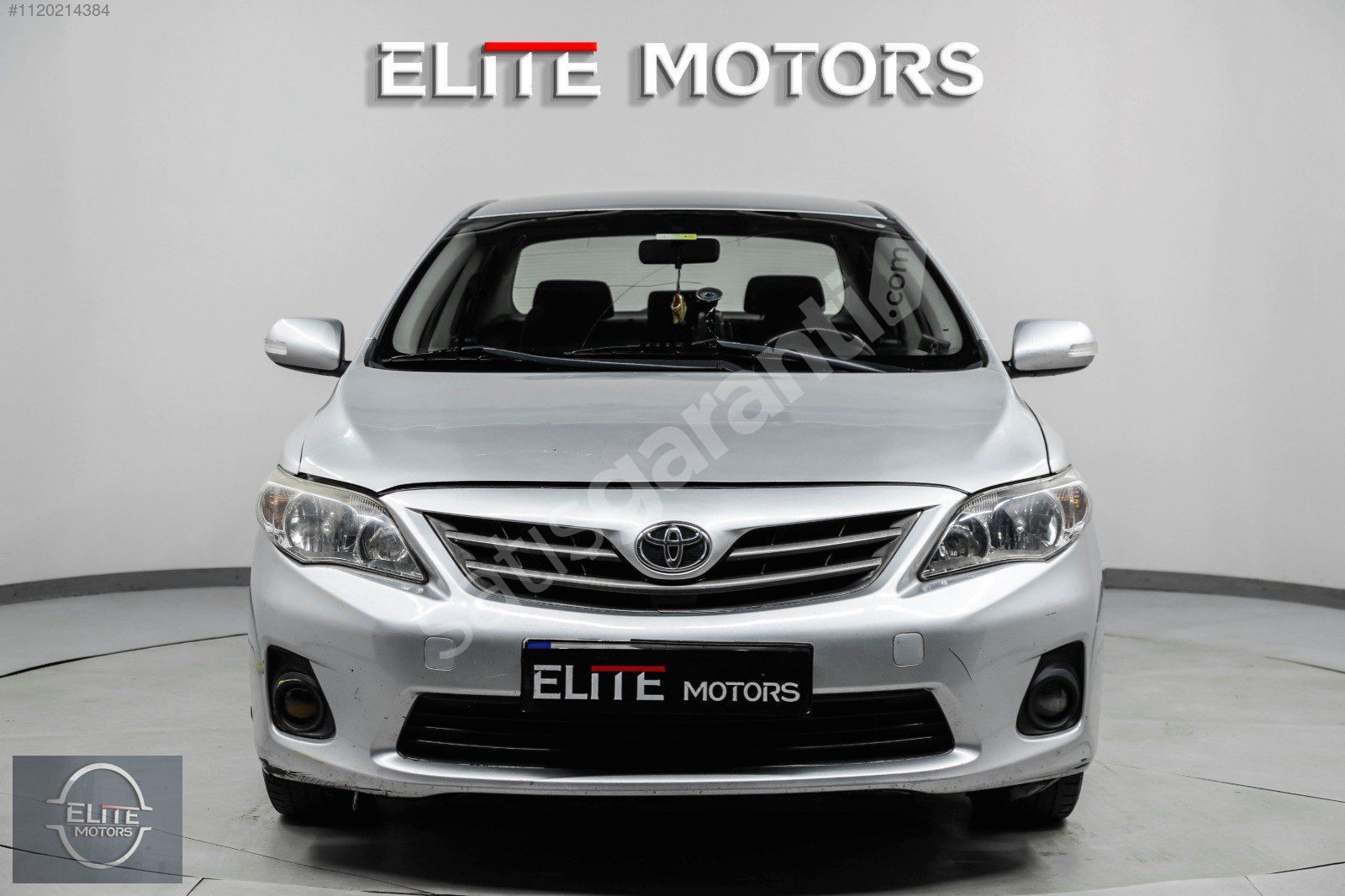 TOYOTA COROLLA 2011 MODEL