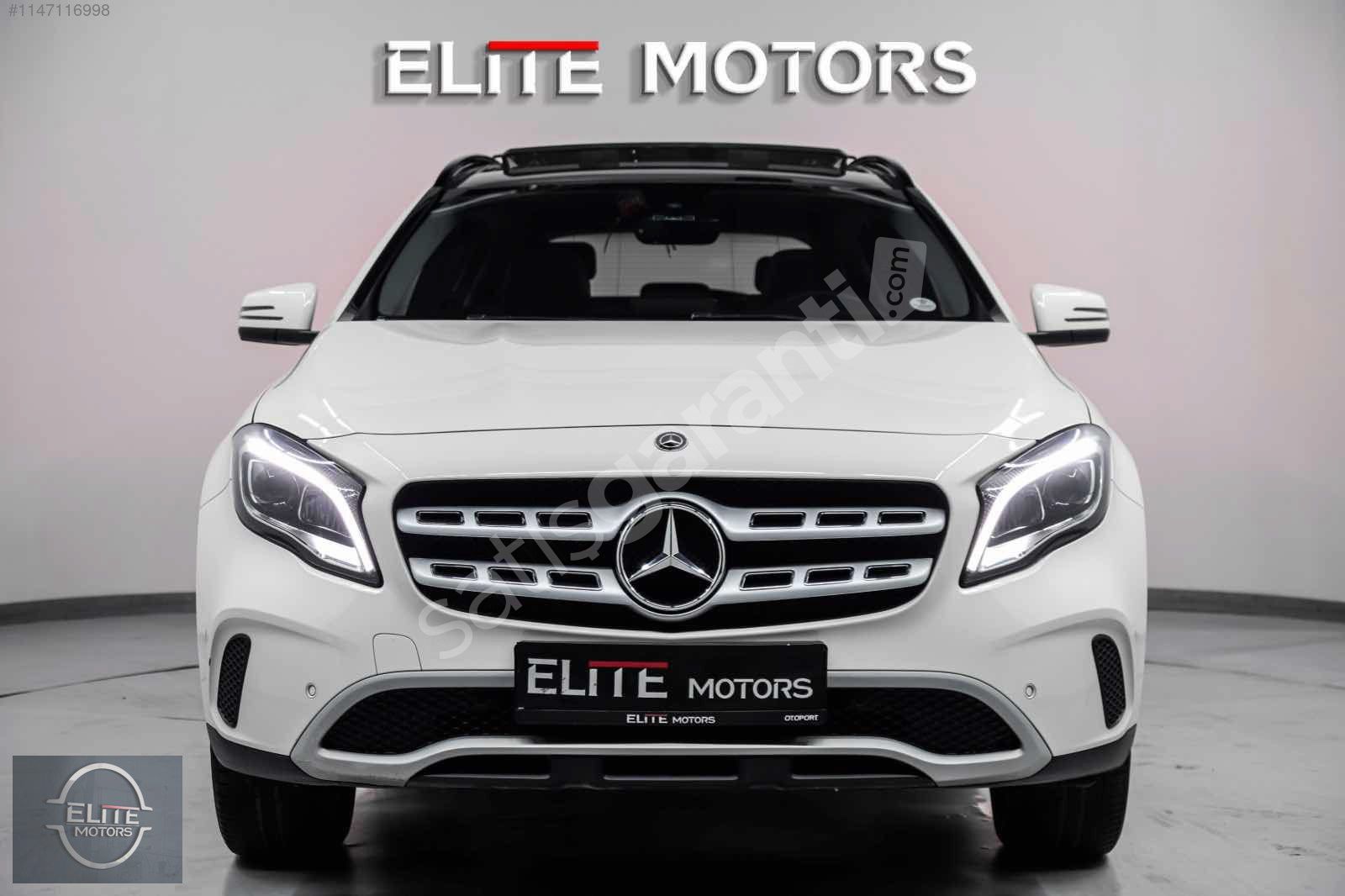 2017 MERCEDES GLA 180D URBAN