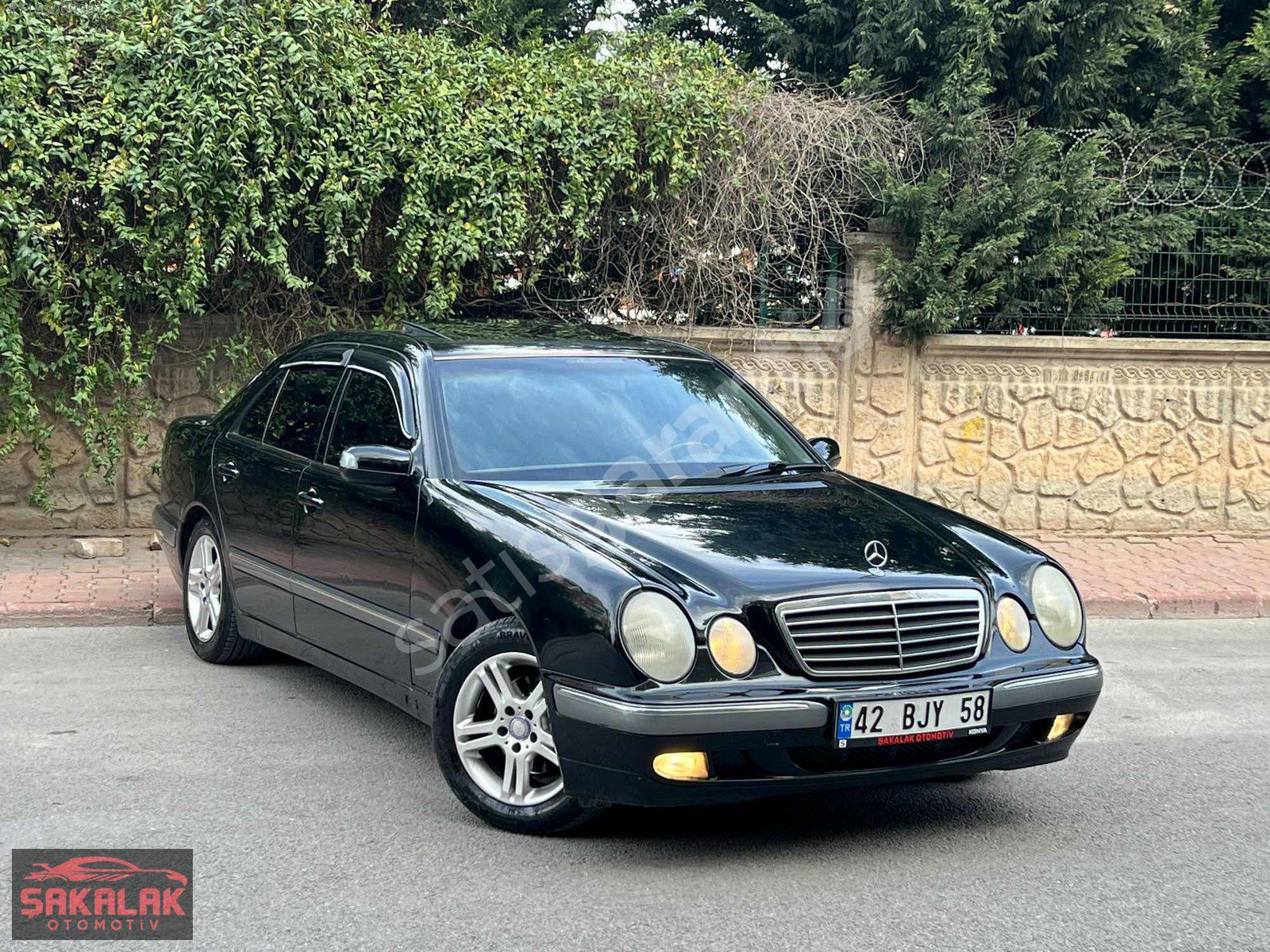 2001/E200/ELEGANCE/SUNROOF/MOTOR ŞANZUMAN SORUNSUZ/FIRSAT ARACI!