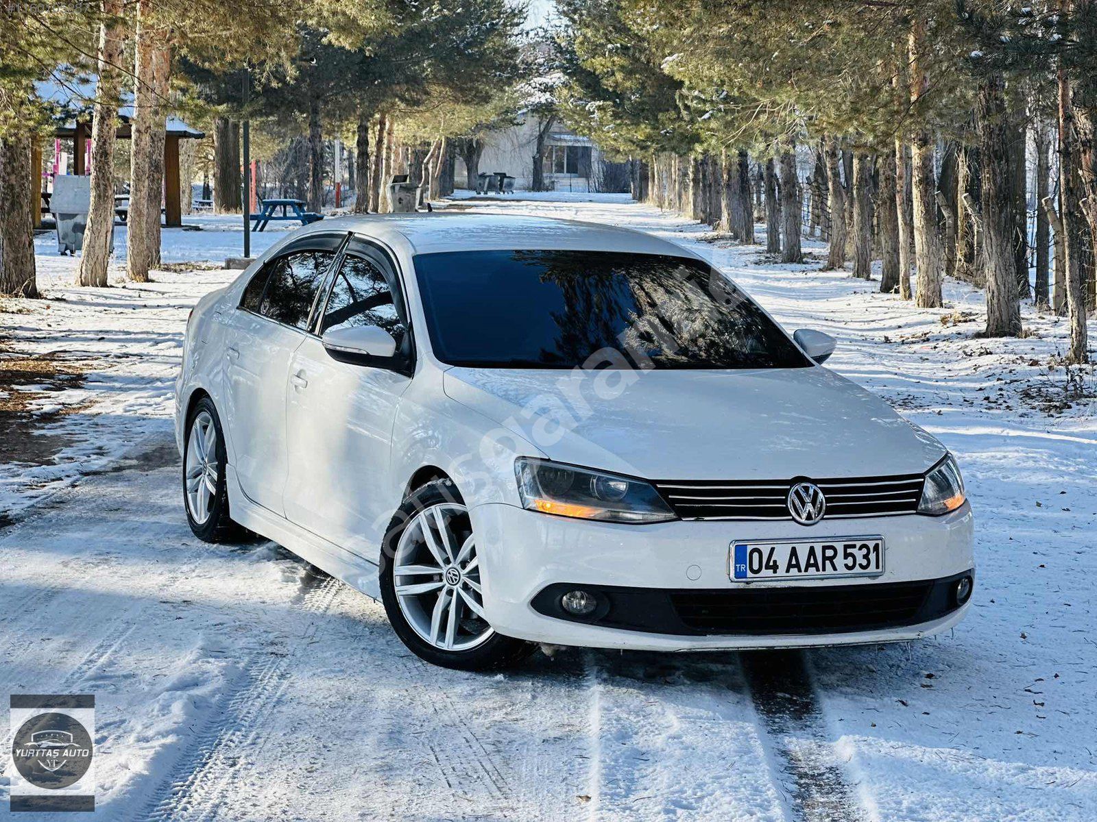2013 MODEL JETTA HATASIZ BOYASIZ HASAR KAYITSIZ