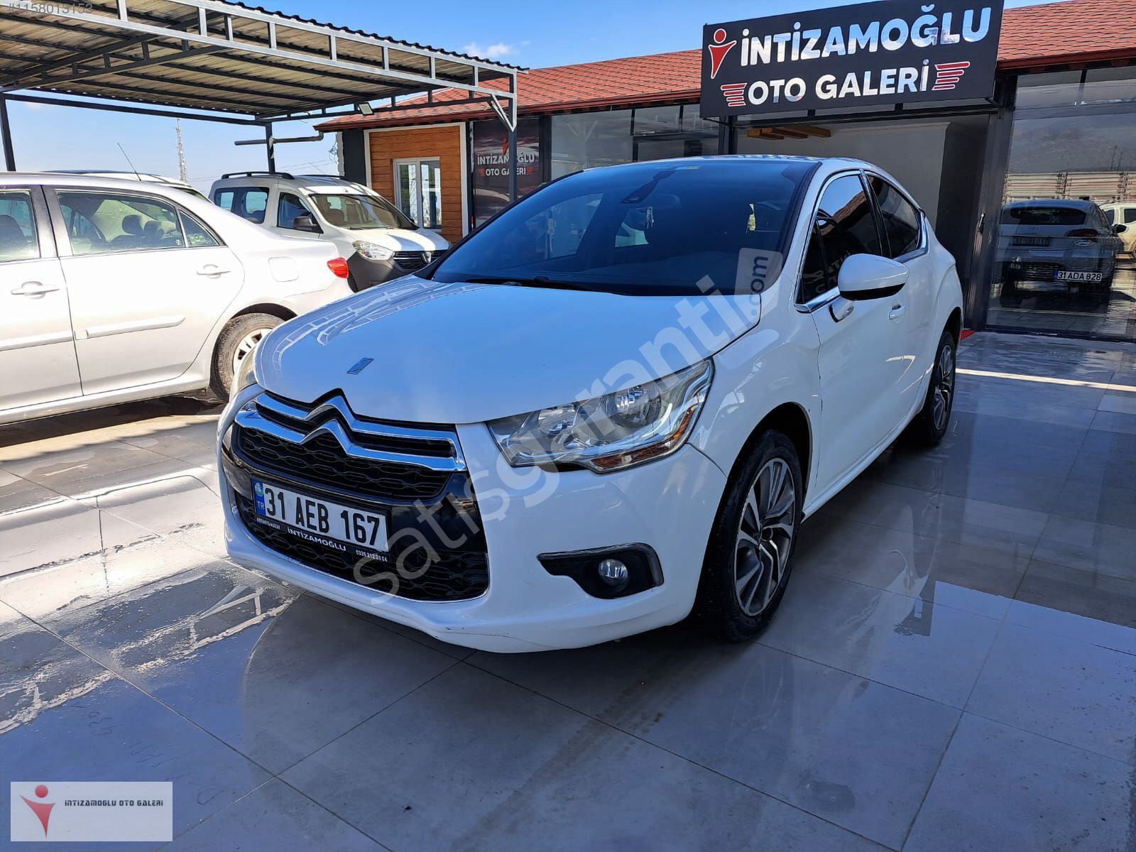 2012 MODEL DS 4 D-STYLE 1.6 HDİ OTOMATİK VİTES 218.000 KMDE