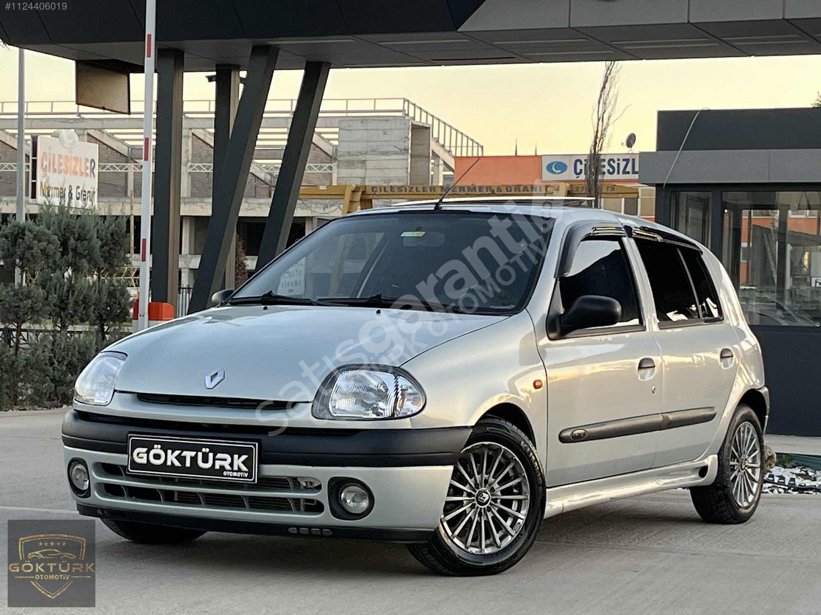 OTOMATİK VİTES KLİMALI SUNROOFLU MOTOR YÜRÜR SÜPER FULL