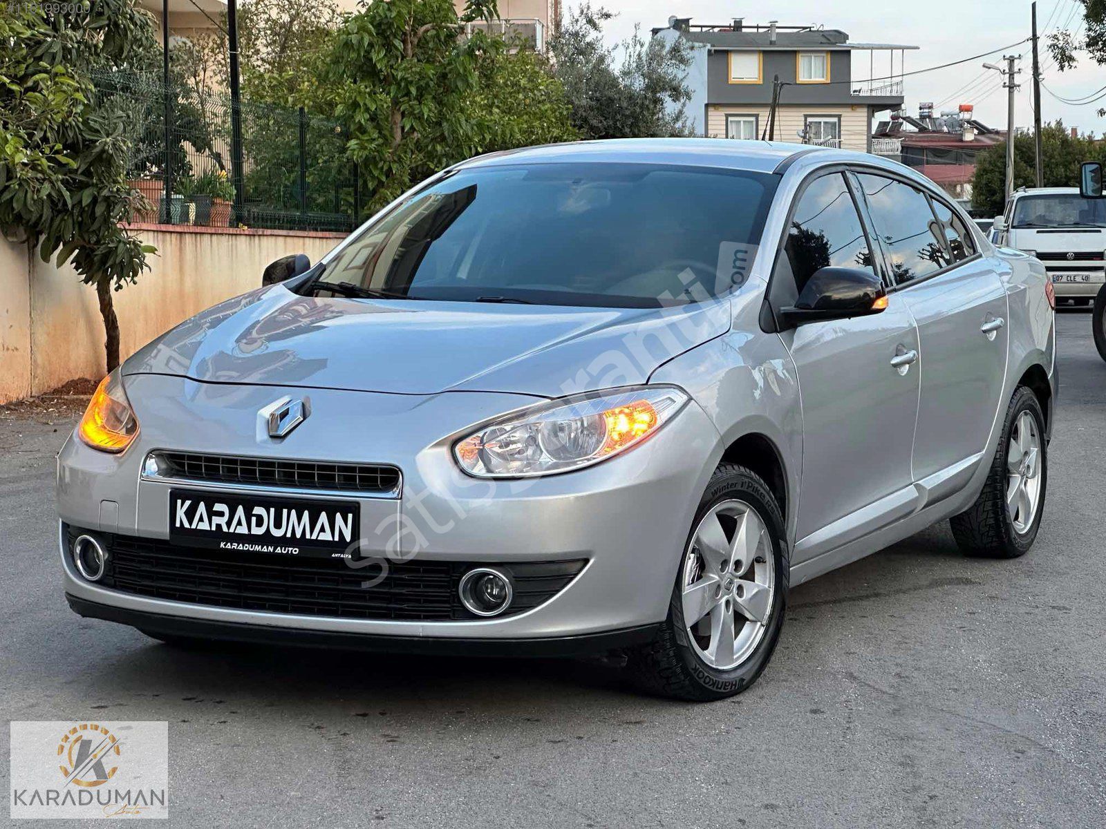 KARADUMAN'dan Orjinal 135 Bin Km'de Renault Fluence Extreme