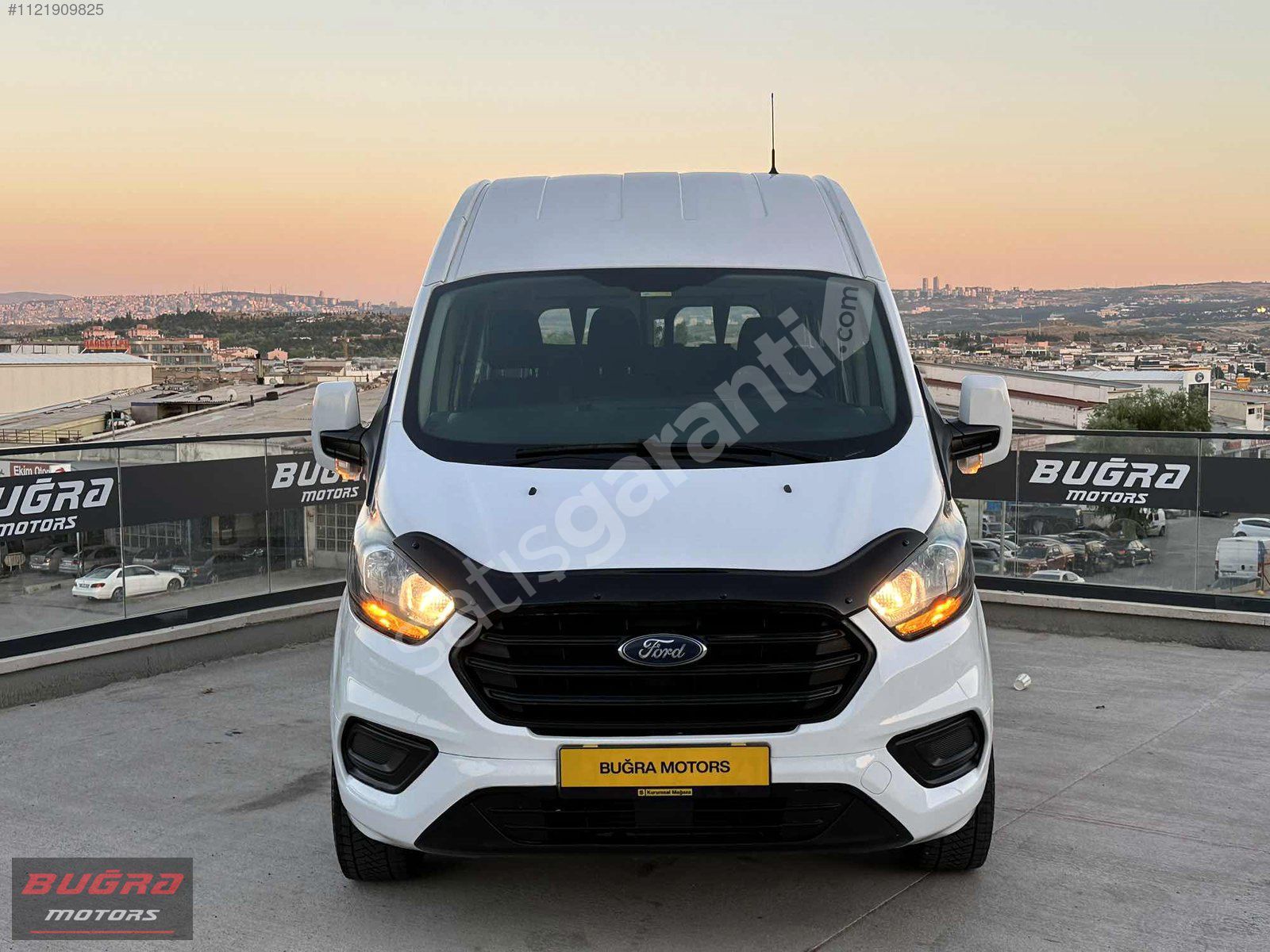 BUĞRA'DAN FATURALI 2018 CUSTOM 11+1 MİNİBÜS CAMLIVAN KLİMALI