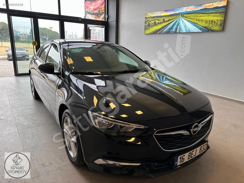 SÜVARİ OTOMOTİV'DEN HATASIZ 2017 OPEL INSIGNA GRAND SPORT DESIGN