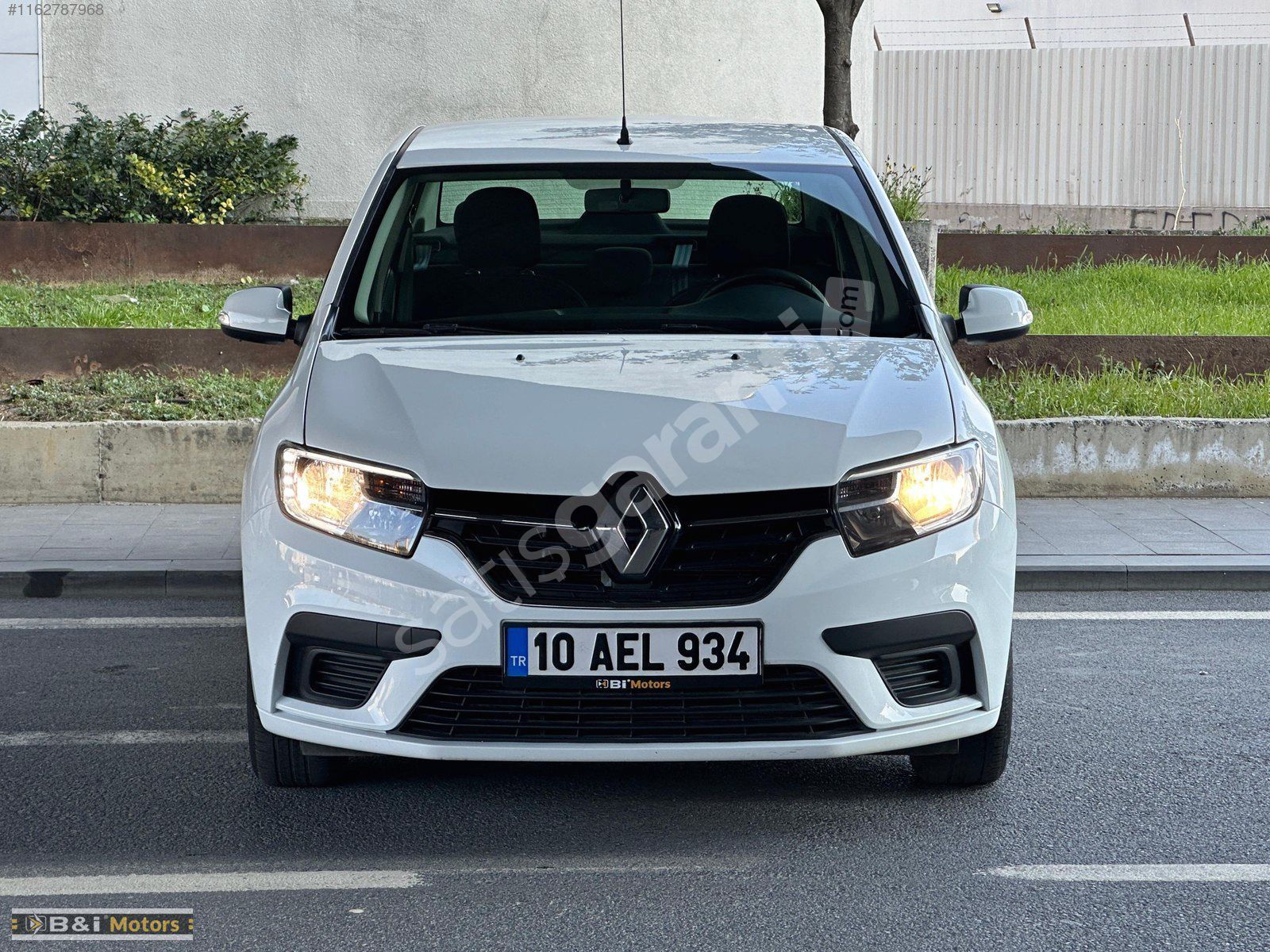 Bİ MOTORS'TAN RENAULT SYMBOL 1.0TCE ECO JOY 100HP TURBO