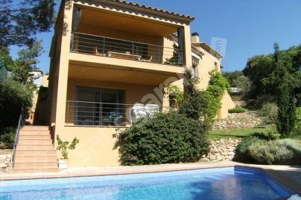 MUĞLA MARMARİS İÇMELER KİRALIK LUX MÜSTAKİL HAVUZLU VİLLA