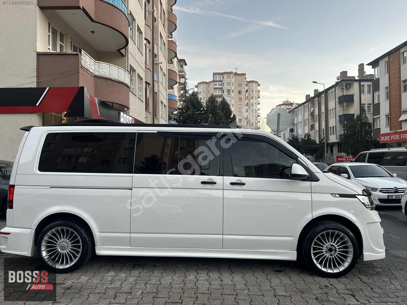 Bosss Auto'dan 37** kmde Hatasız-Boyasız-Hasar Kayıtsız