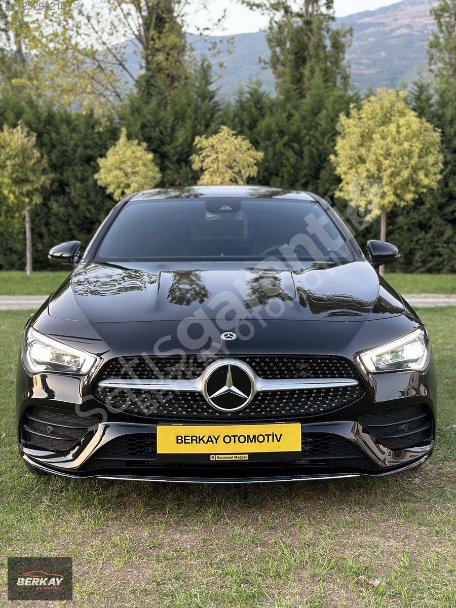 BERKAY OTOMOTİV MERCEDES CLA 200 AMG+ 4 MATIC FUL PAKET