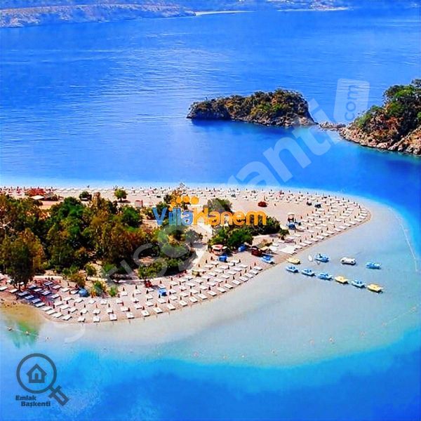 MUĞLA FETHİYE'DE DENİZE YAKIN 5 ODA 5 BANYO ULTRA LÜKS VİLL