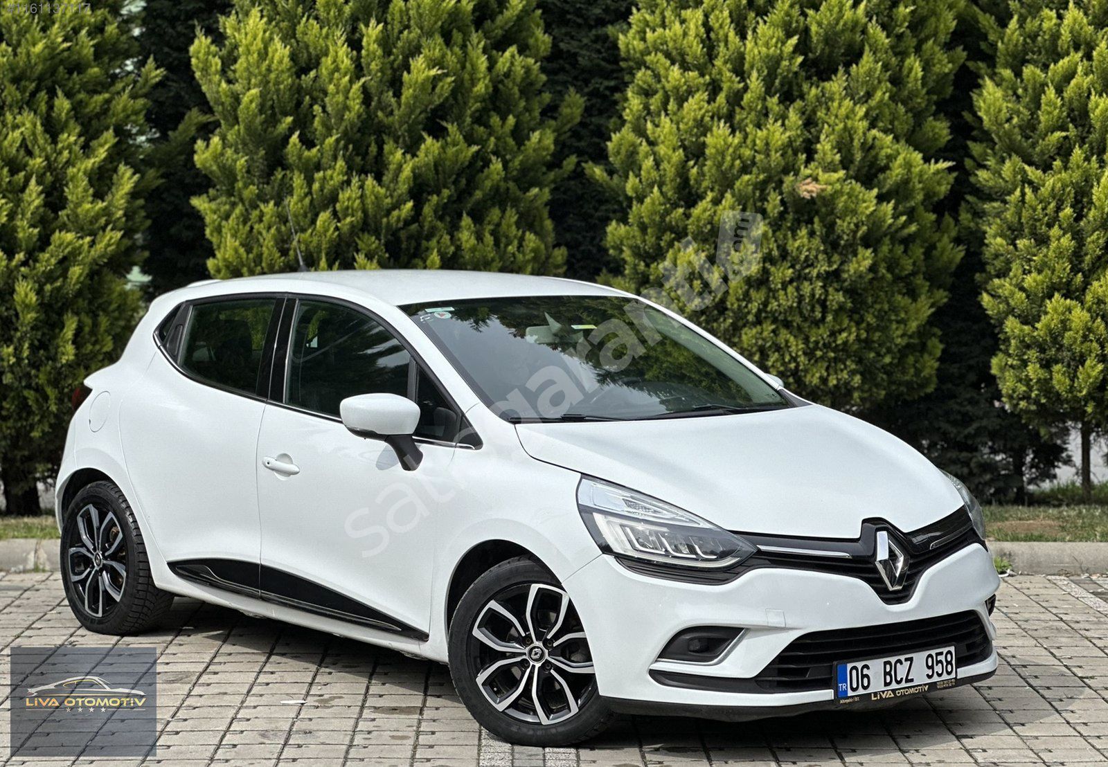 LİVA'DAN 2018 CLİO ICON EDC HATASIZ 250PEŞİN 36AY ELDEN SENETLİ