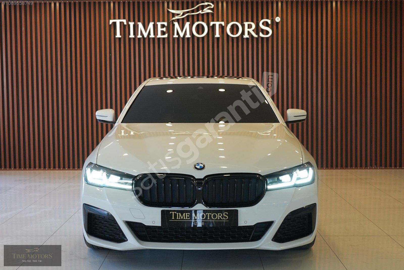 TİME MOTORS 2021 BMW 520i M-SPORT HAYALET/NBT/H.KARDON/ELEK.BGJ