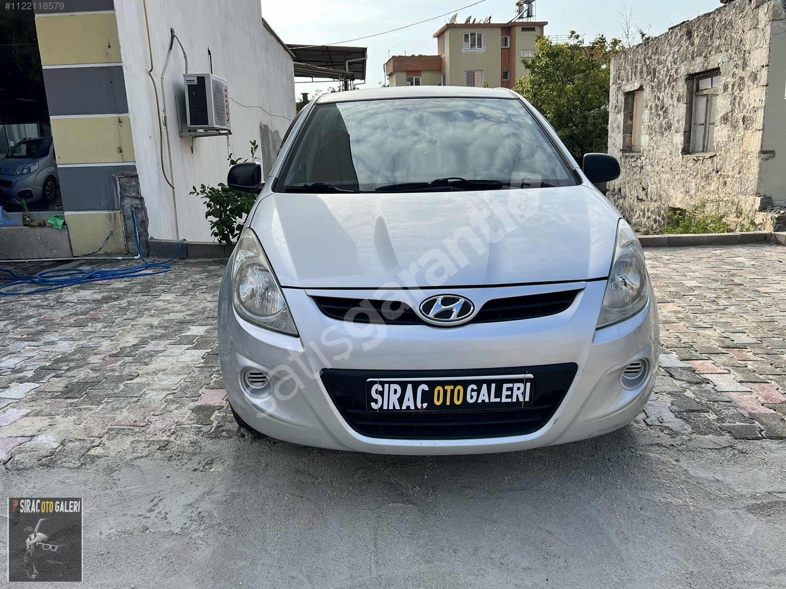 SIRAÇ'TAN AZ YAKAR ÇOK KAÇAR