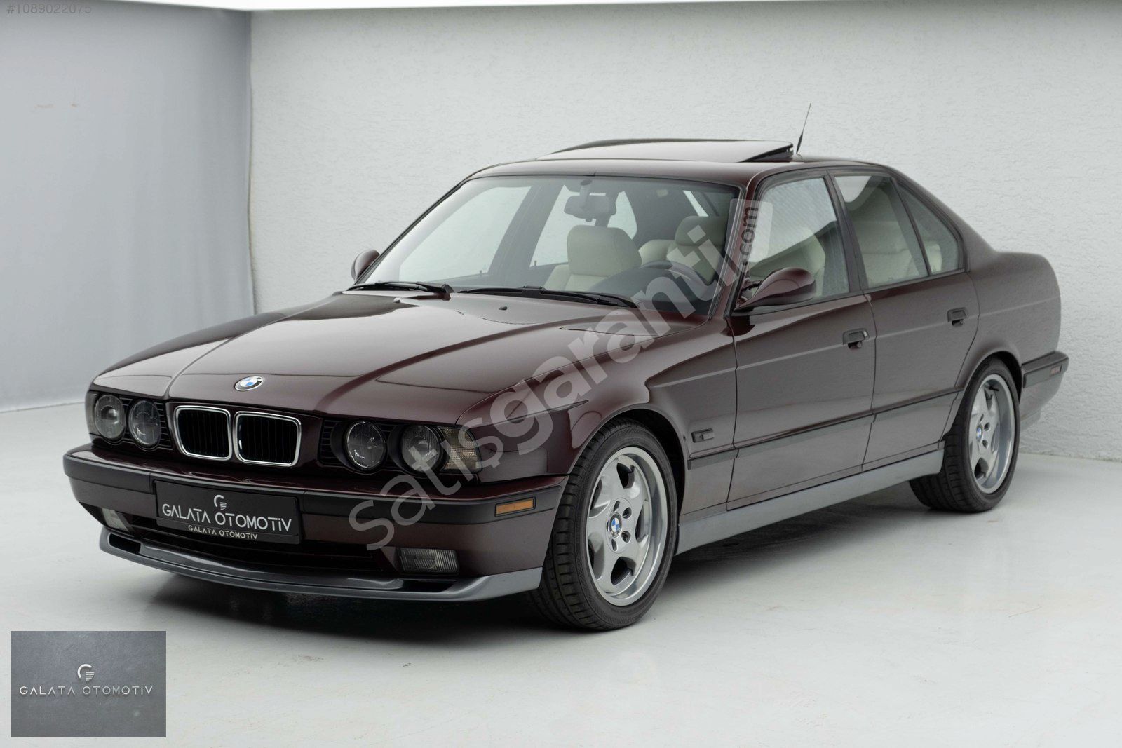'GALATA' 1995 BMW E34 M5 İNDİVİDUAL ZYCLAMROT