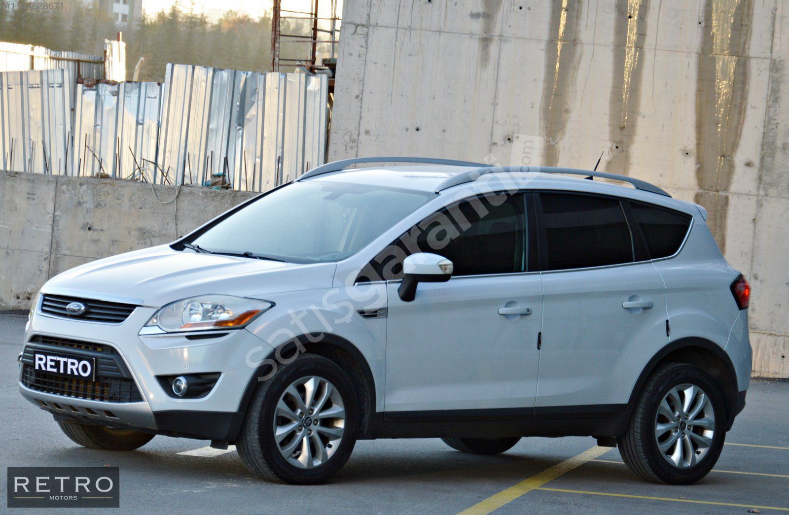 RETRO MOTORS KUGA TDCI SELECTIVE CRUISE 4X4