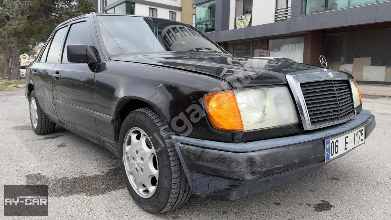 MASRAFSIZ MERCEDES 200E (Takasa açık)