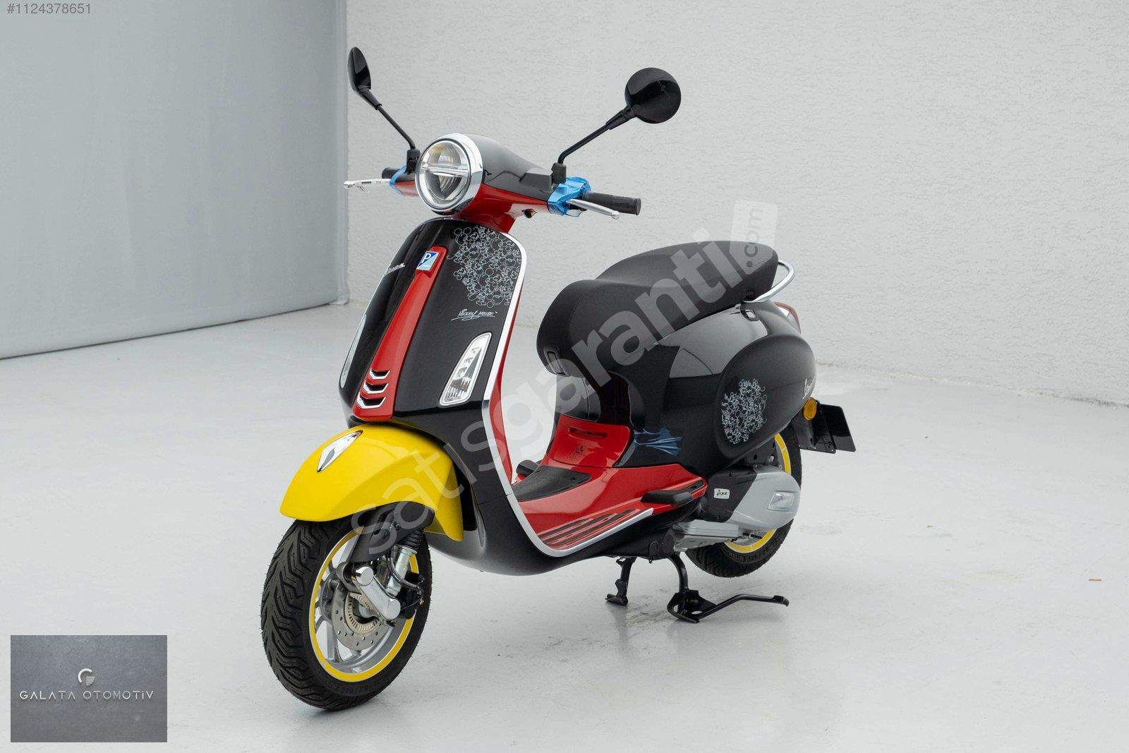 'GALATA' 2023 VESPA PRIMAVERA 150 MICKEY MOUSE ÖZEL SERİ