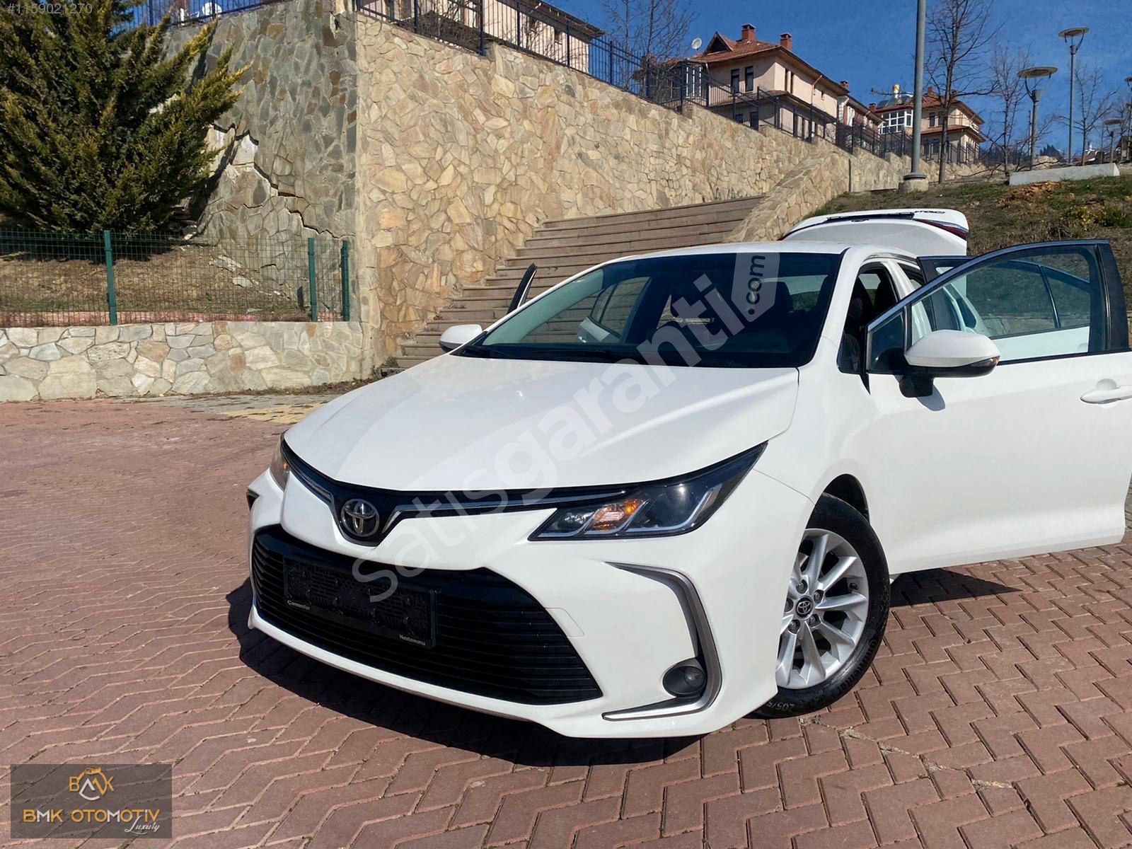 BMK luXURY 2021 MODEL 42,000 KM COROLLA 1,5 Dream Multidrive S