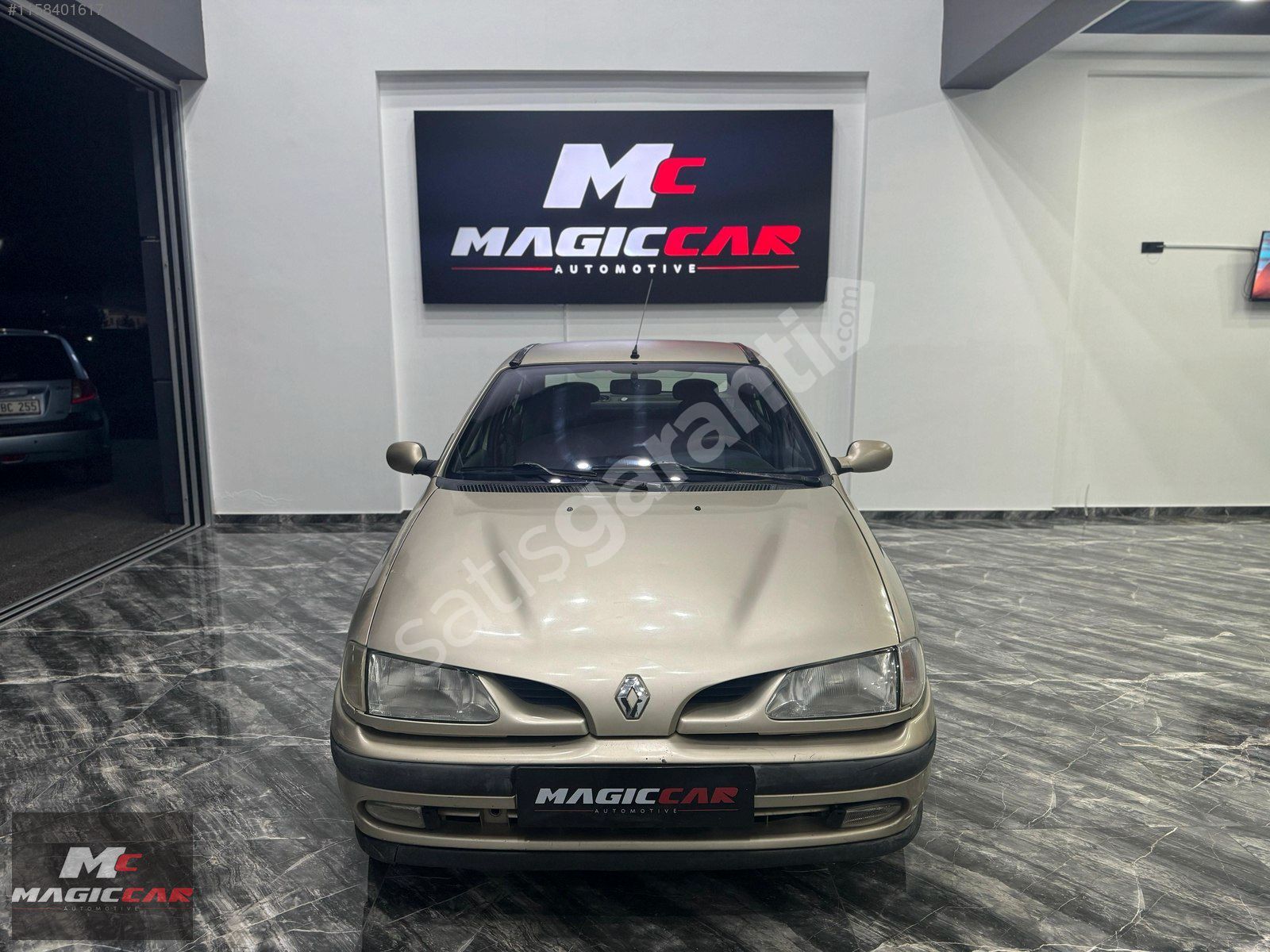 MAGICCAR'DAN **K.KARTI İMKANI EMSALSİZ TEMİZLİKTE MEGANE 1