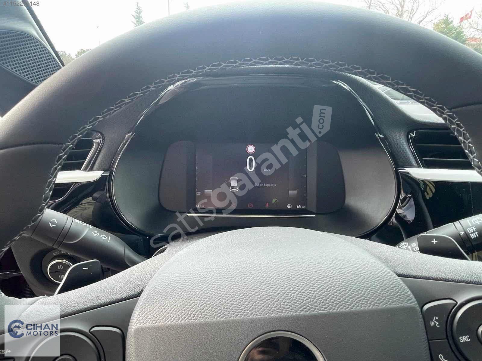 CİHAN MOTORS 2023 Corsa 1.2 Turbo GS AT8 CAM TAVAN