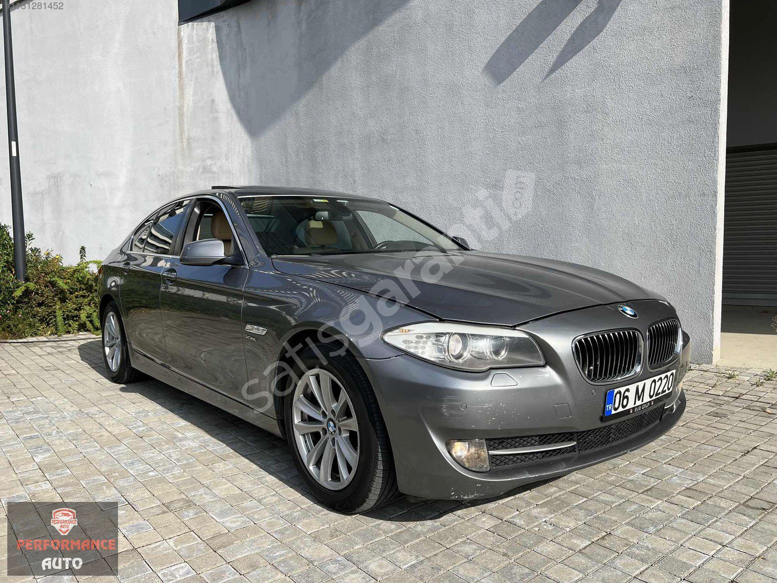 BMW 5.25 X-DRİVE HATASIZ BOYASIZ HASAR KAYITSIZ 2012