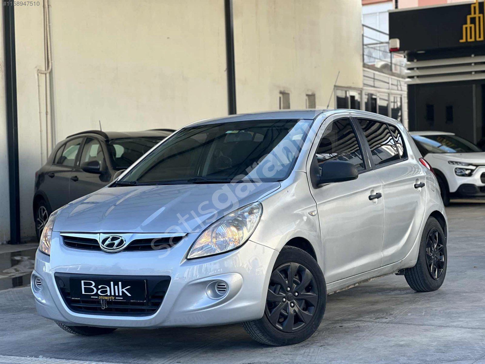 2012 MODEL İ20 TEMİZ PARK SENSÖRÜ DİJİTAL EKRAN