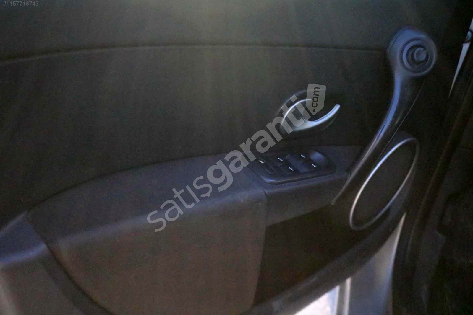RENAULT CLİO OTOMOTİK DEĞİŞENSİZ DÜŞÜK KM
