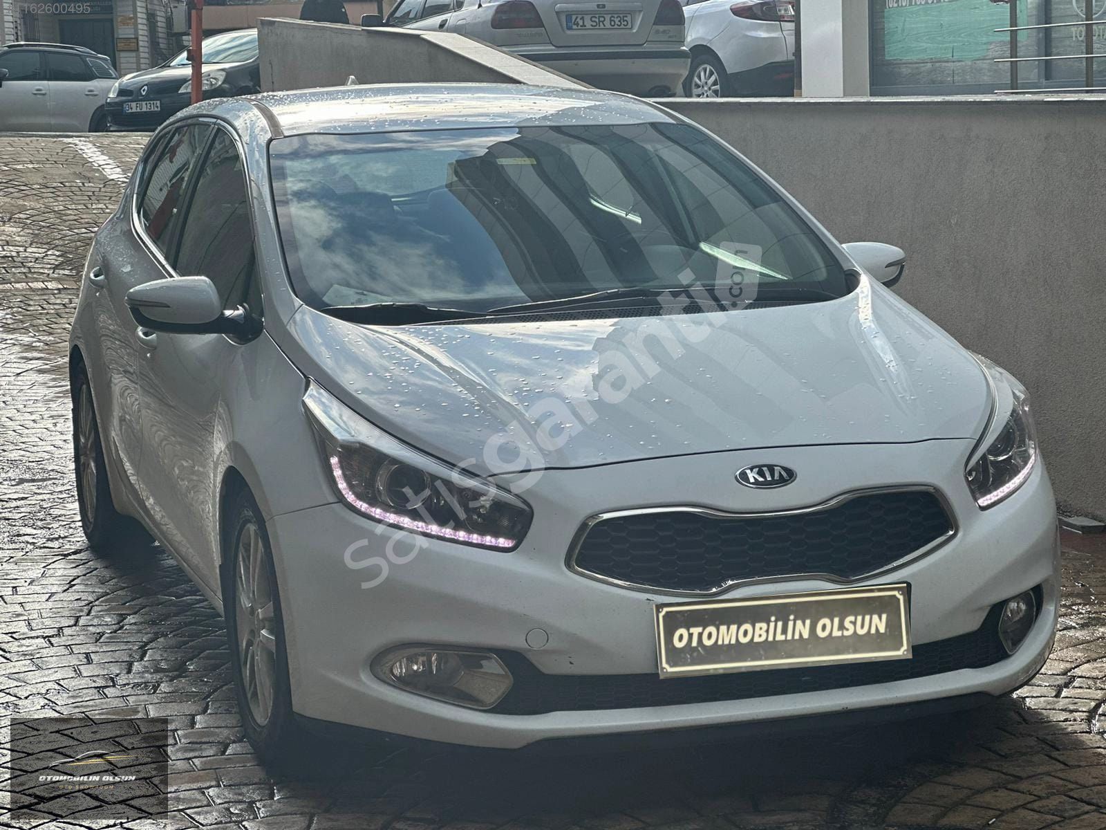 36 AY ELDEN SENETLİ 1.50 VADE FARKI İLE KİA CEED