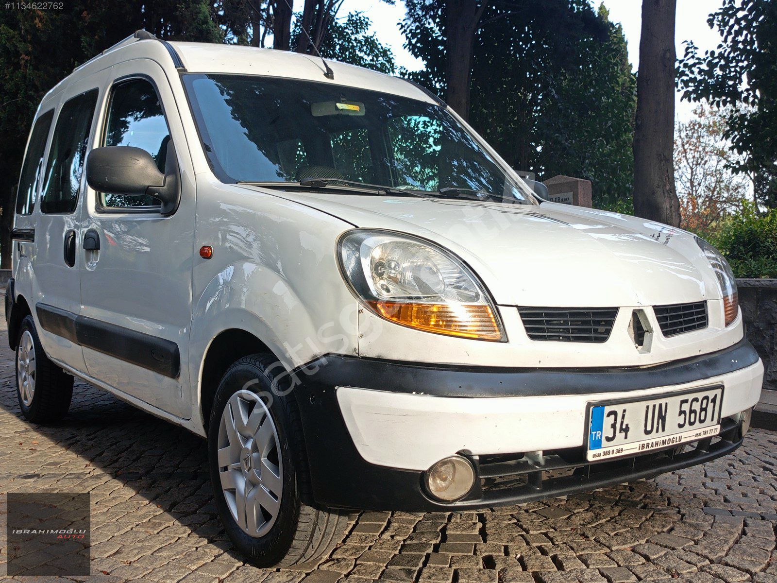 BAKIMLI 2005 RENAULT KANGO 1*9 DİZEL CAMLI KOLTUKLU 226000KMDE
