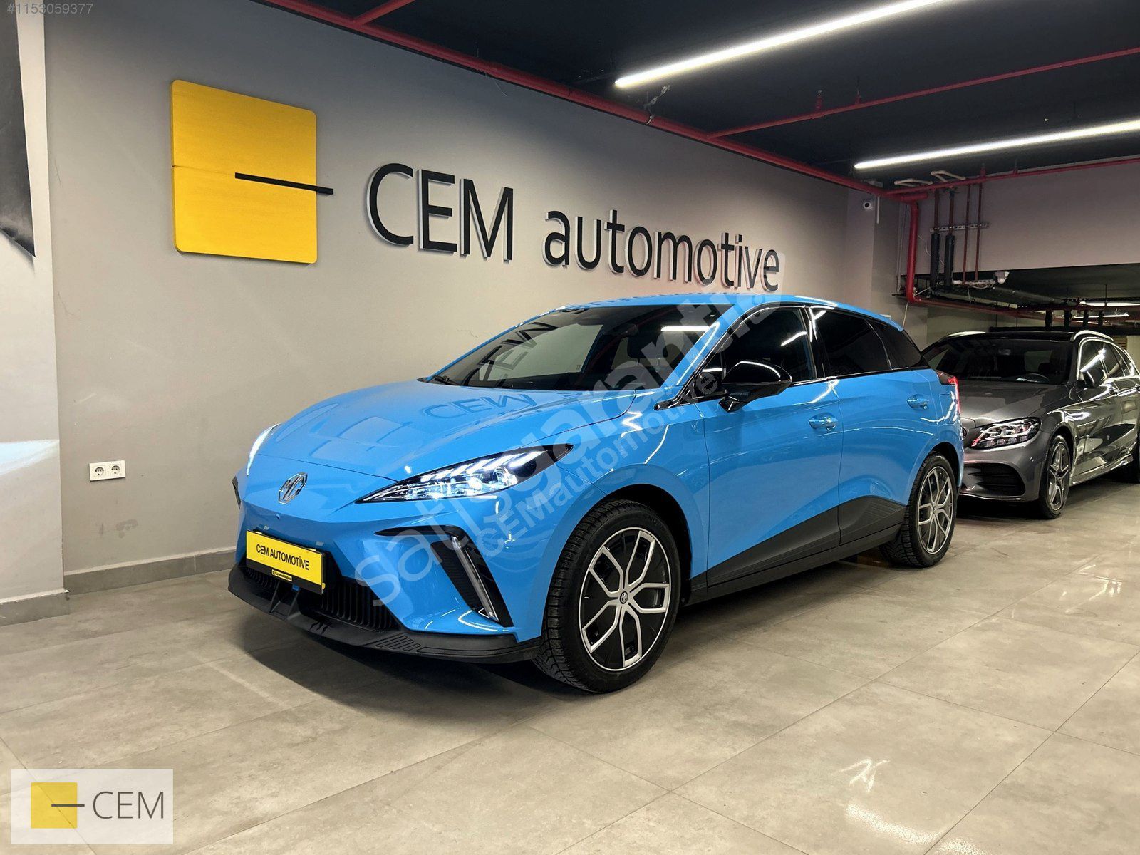 CEMautomotive-BOYASIZ-2023 MG4 LUXURY 204 HP 64KW-SURFING BLUE