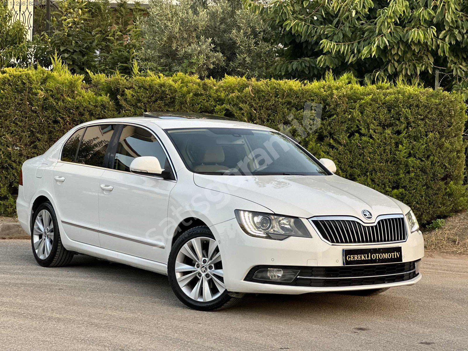 SUPERB//PRESTİGE//4 KLTK ISITMA//KYLESS GO//SUNROOF