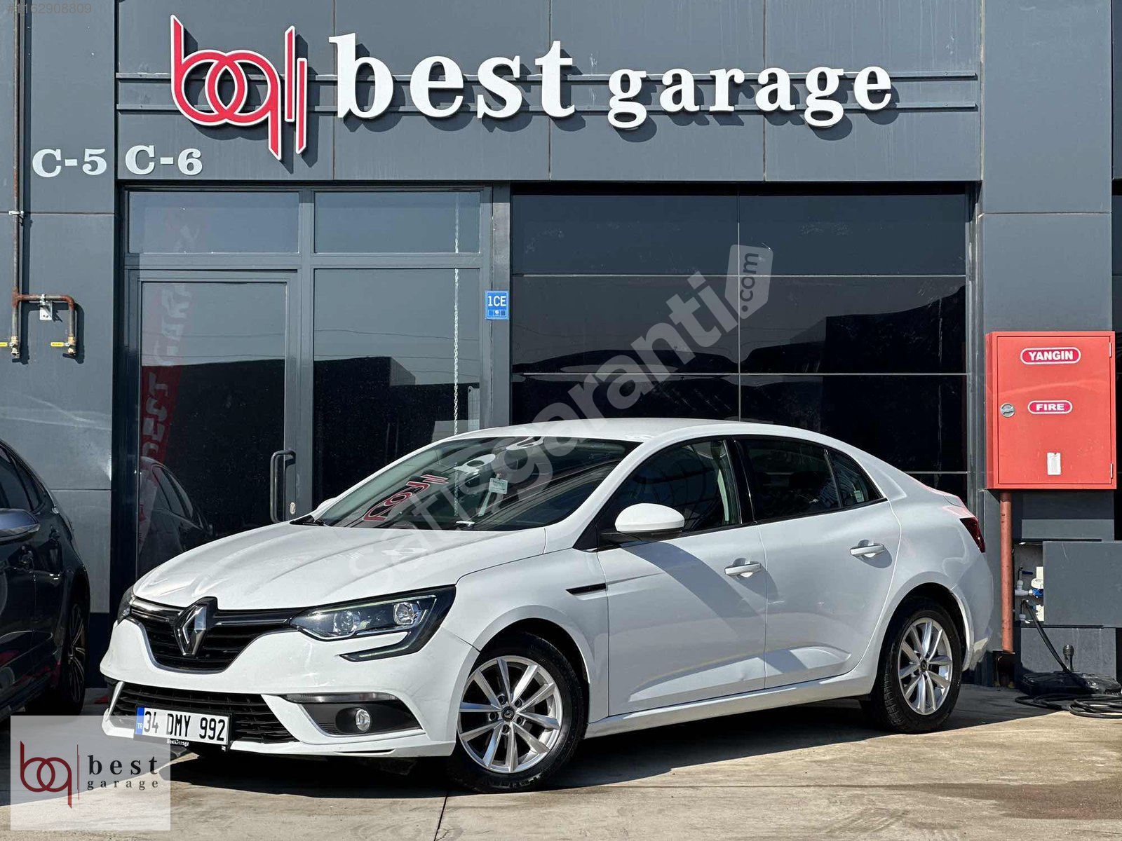 HATASIZ MEGANE DİZEL OTOMATİK 93KM 2020