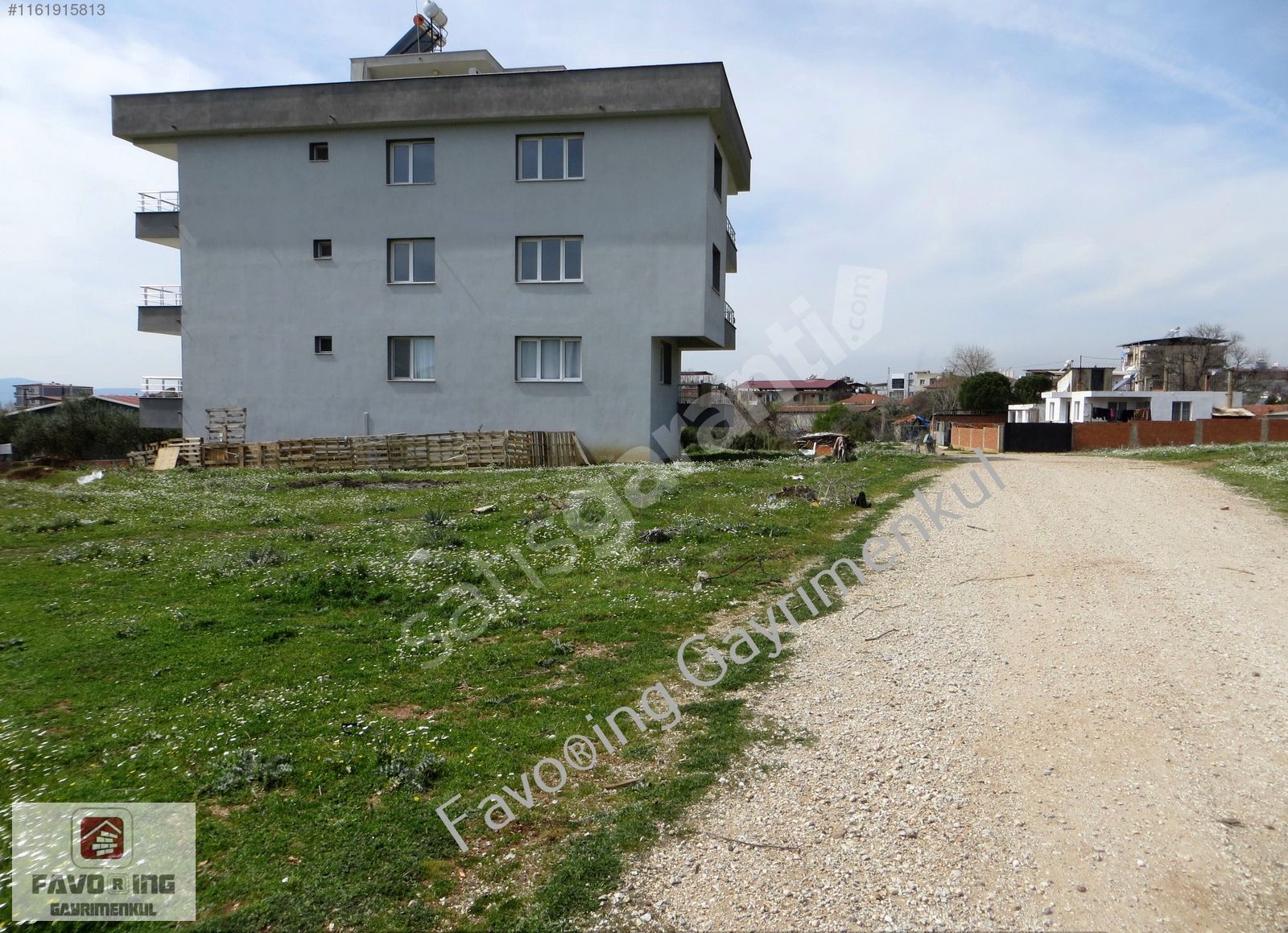 Torbalı Yazıbaşı | 3 Kat Konut İmarlı | Yol Cepheli 427 m2 Arsa