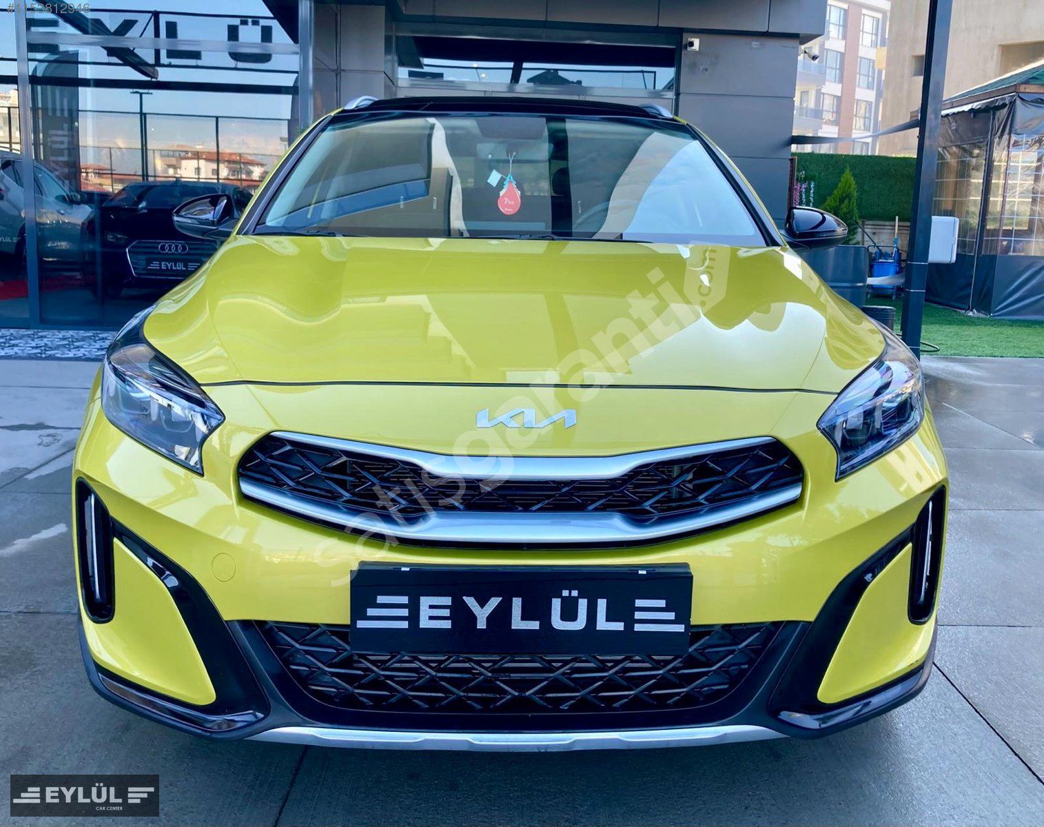 EYLÜL OTOMOTİV'DEN KİA XCEED 1.5 HYBRİD/KOL. ISIT+SOĞ/FULL+FULL
