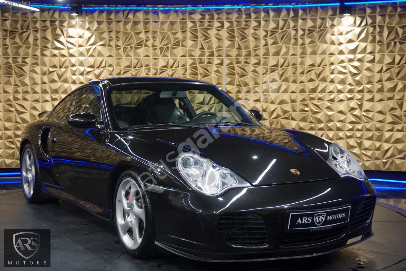 ARS MOTORS 2001 *BAYİ* PORSCHE 911 TURBO 3.6 420HP 68.150 KM