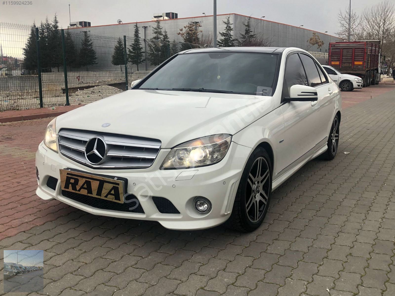 RATA'DAN 2009 MODEL MERCEDES BENZ C180