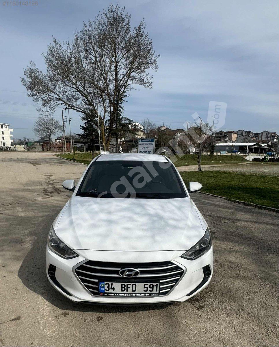 2017/HYUNDAİ ELANTRA/STYLE PLUS/HATASIZ TRAMERSİZ
