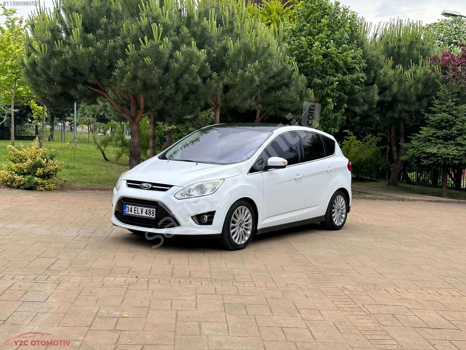 YZC'DEN FORD C-MAX 1.6 DİZEL TİTANİUM CAM TAVAN'LI